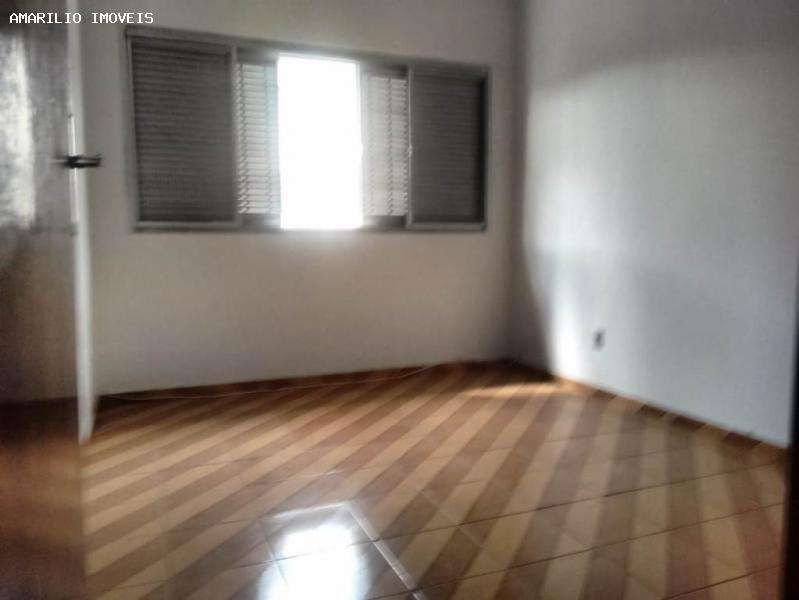 Casa à venda com 2 quartos, 300m² - Foto 7