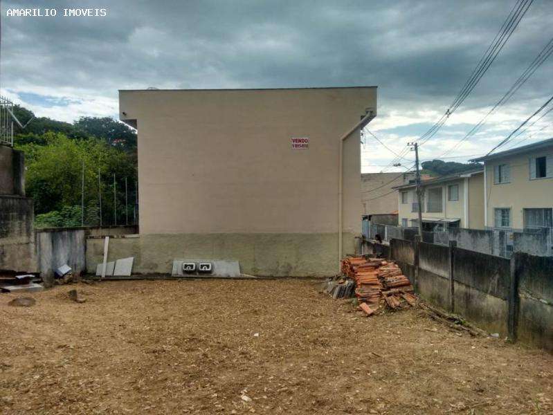 Casa à venda com 2 quartos, 300m² - Foto 20