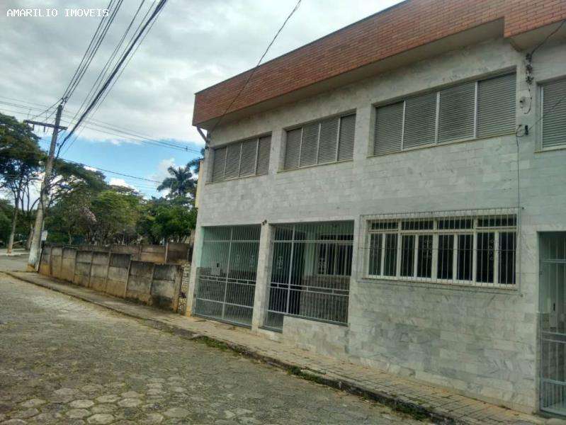Casa à venda com 2 quartos, 300m² - Foto 25
