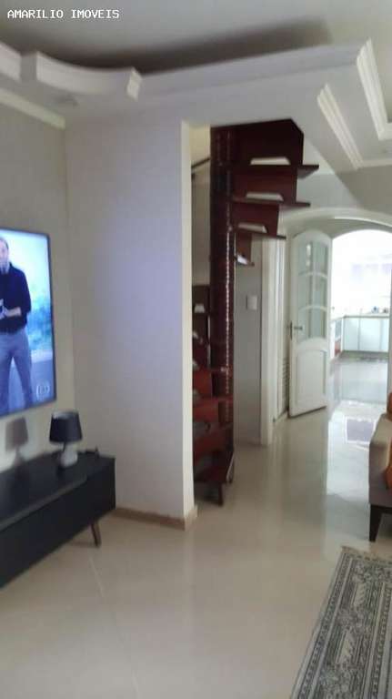 Casa, 2 quartos, 227 m² - Foto 5