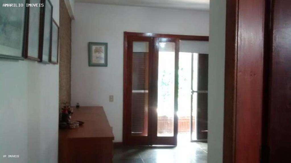 Casa, 3 quartos, 164 m² - Foto 4