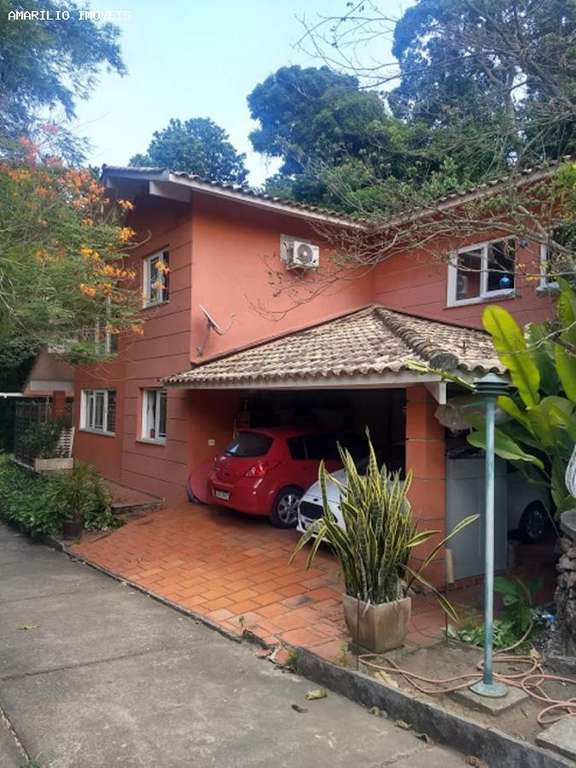 Casa, 3 quartos, 256 m² - Foto 2