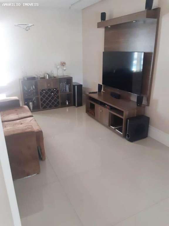 Casa, 3 quartos, 202 m² - Foto 9