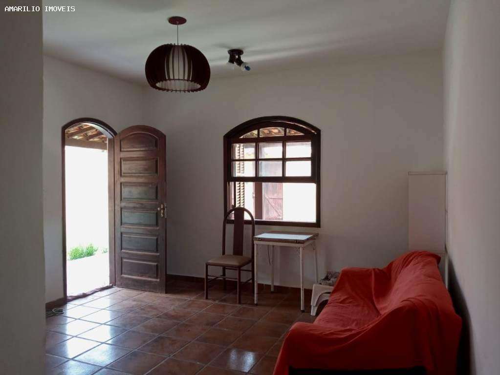 Casa, 4 quartos, 290 m² - Foto 2