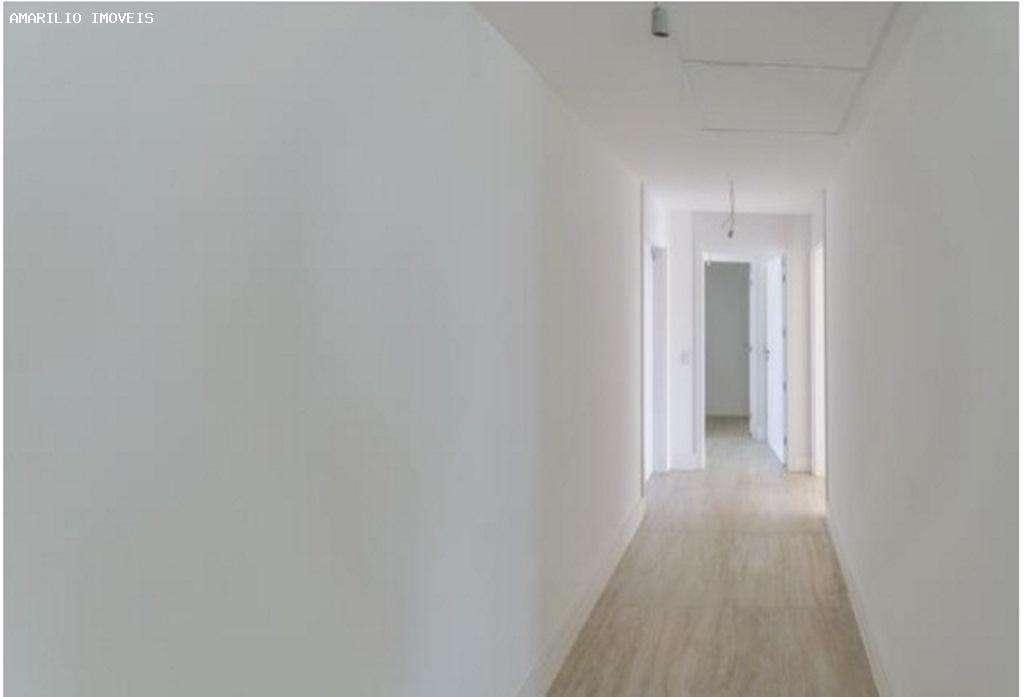 Apartamento, 4 quartos, 381 m² - Foto 13