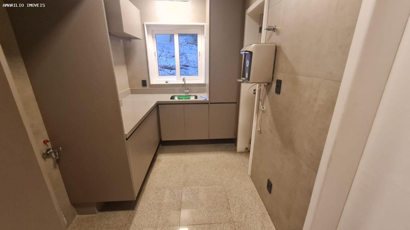 Casa, 6 quartos, 595 m² - Foto 29