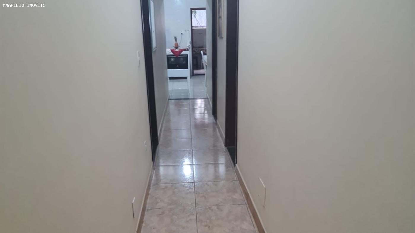 Casa, 4 quartos, 200 m² - Foto 4