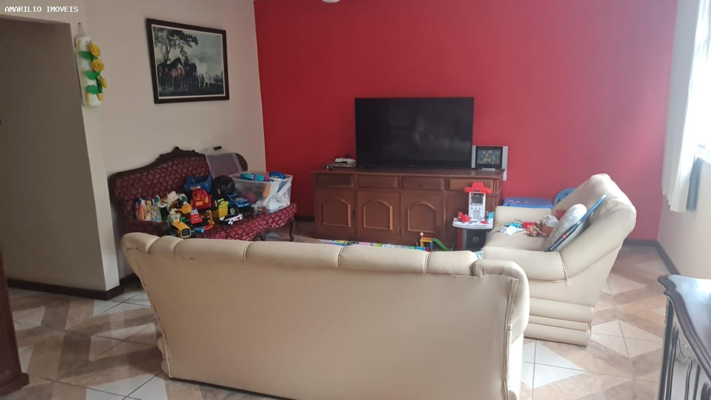 Casa, 4 quartos, 200 m² - Foto 13