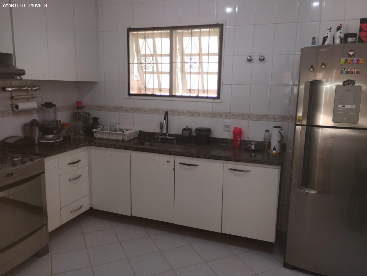 Casa, 4 quartos, 250 m² - Foto 8