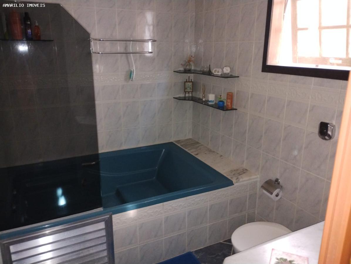 Casa, 4 quartos, 250 m² - Foto 14