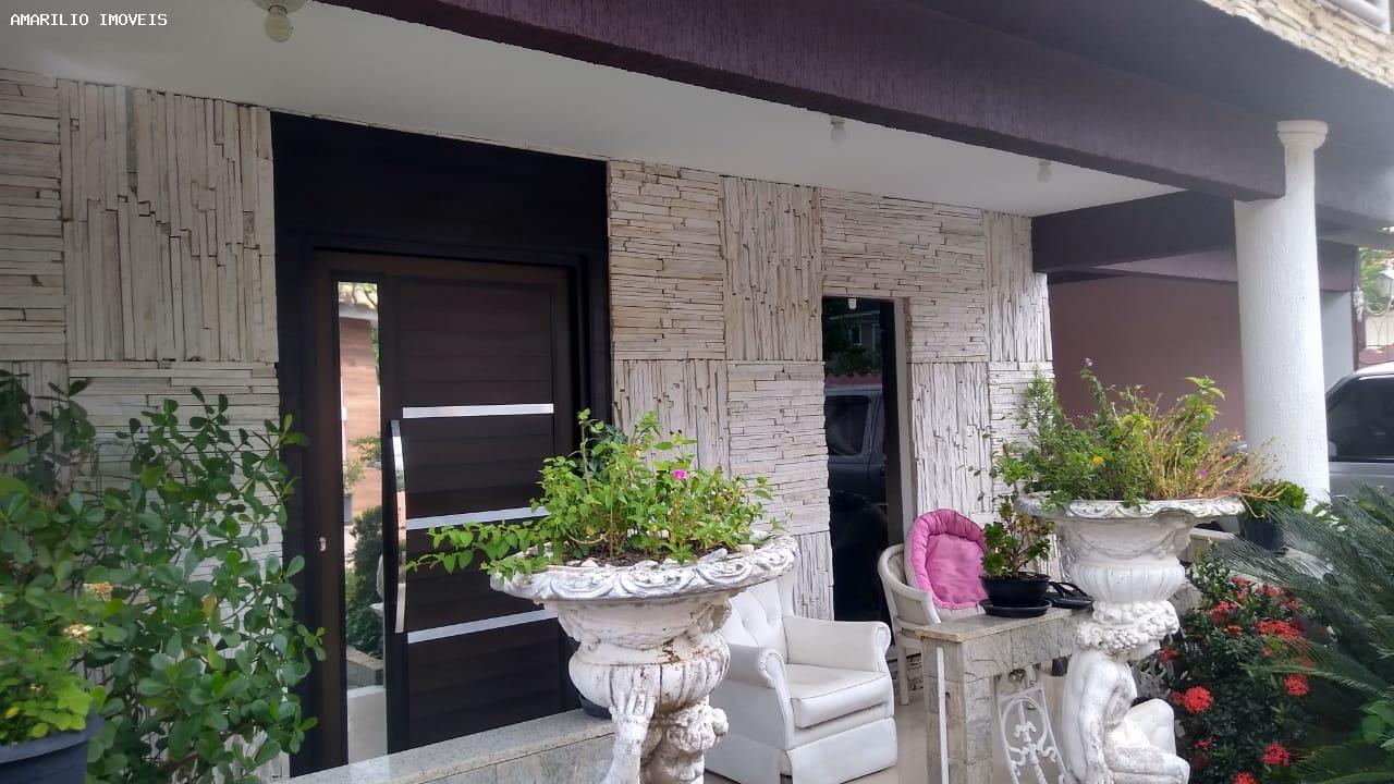 Casa, 5 quartos, 220 m² - Foto 3