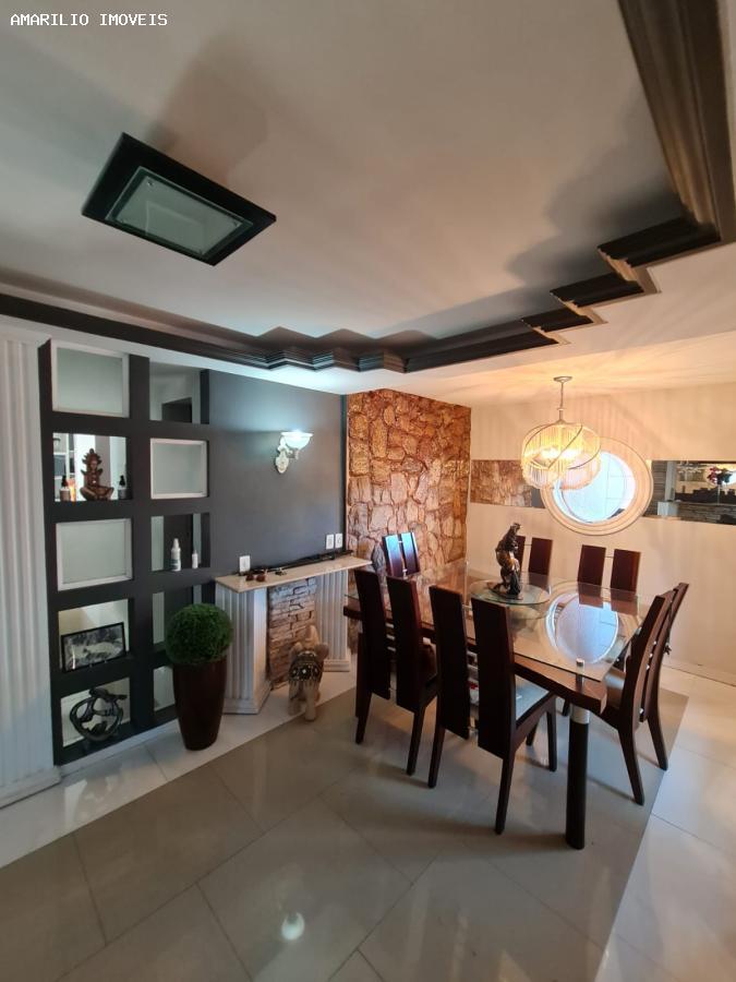 Casa, 5 quartos, 220 m² - Foto 8