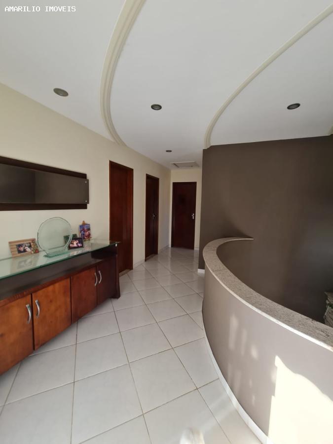 Casa, 5 quartos, 220 m² - Foto 10