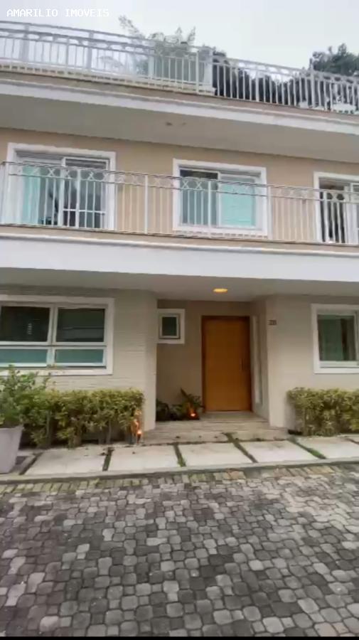 Casa, 3 quartos, 196 m² - Foto 1