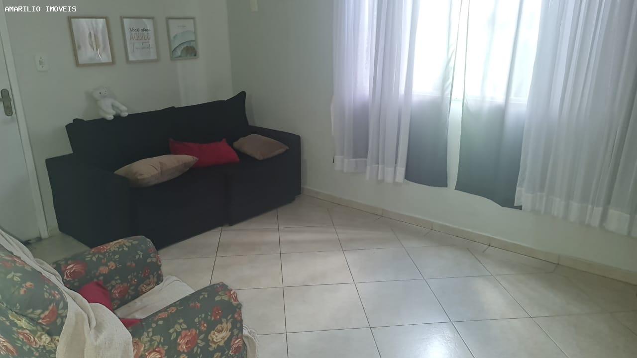 Casa, 5 quartos, 219 m² - Foto 4