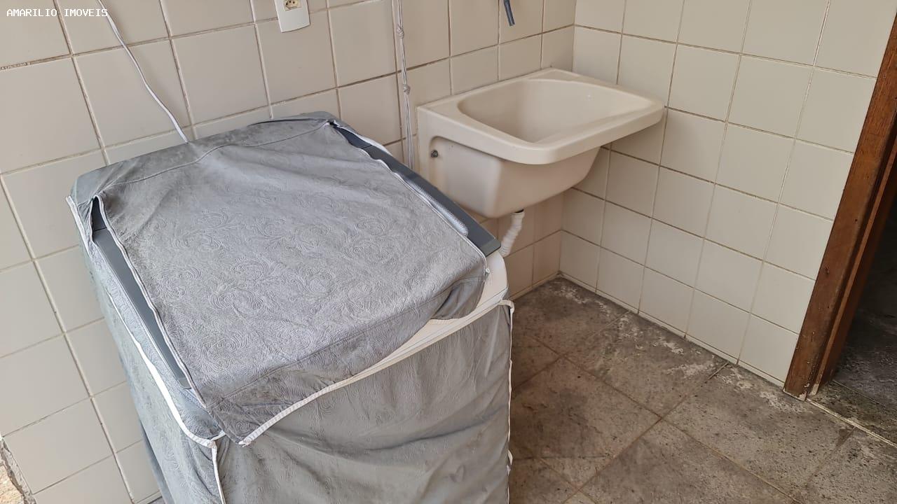 Casa, 3 quartos, 230 m² - Foto 17