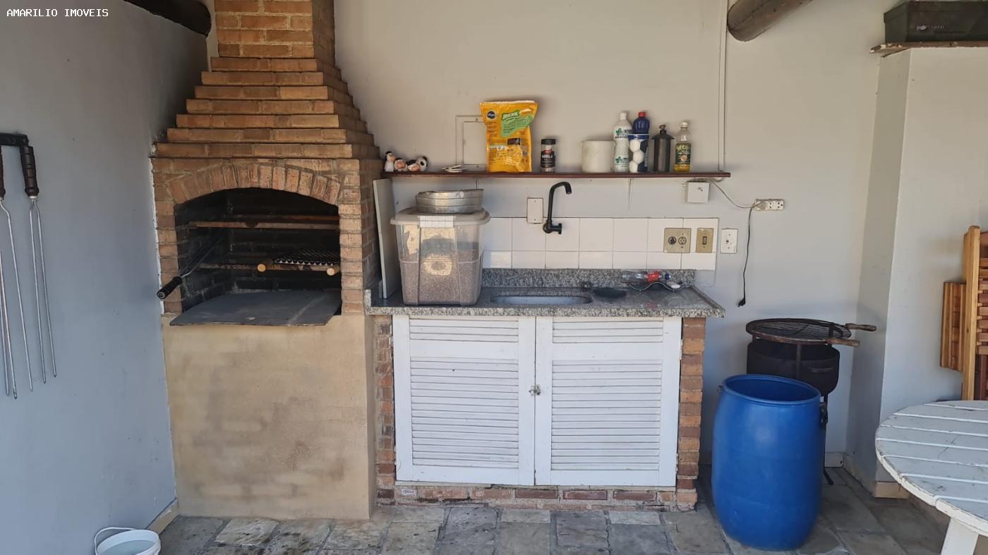 Casa, 3 quartos, 258 m² - Foto 25