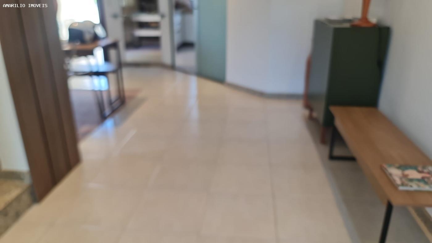 Casa, 3 quartos, 210 m² - Foto 8