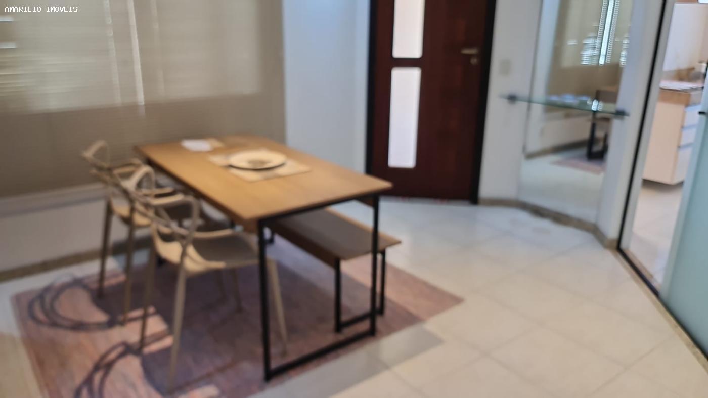 Casa, 3 quartos, 210 m² - Foto 19