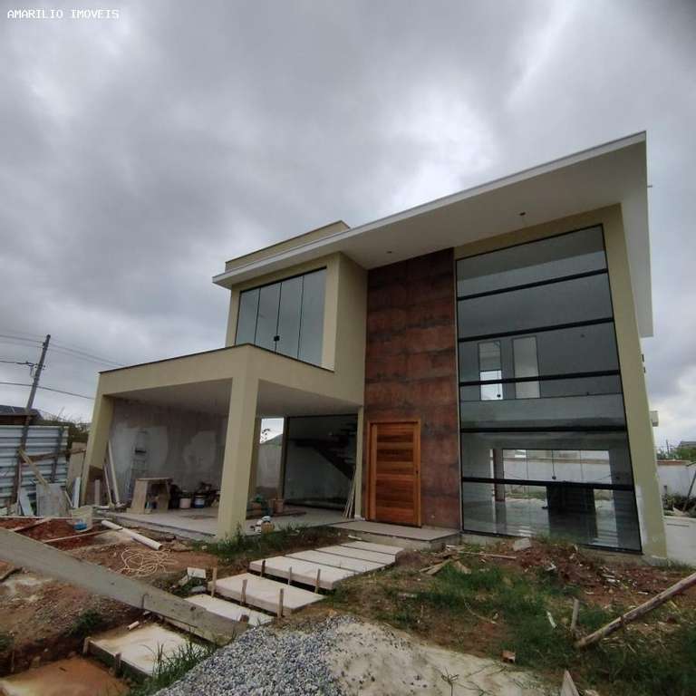 Casa, 3 quartos, 195 m² - Foto 1