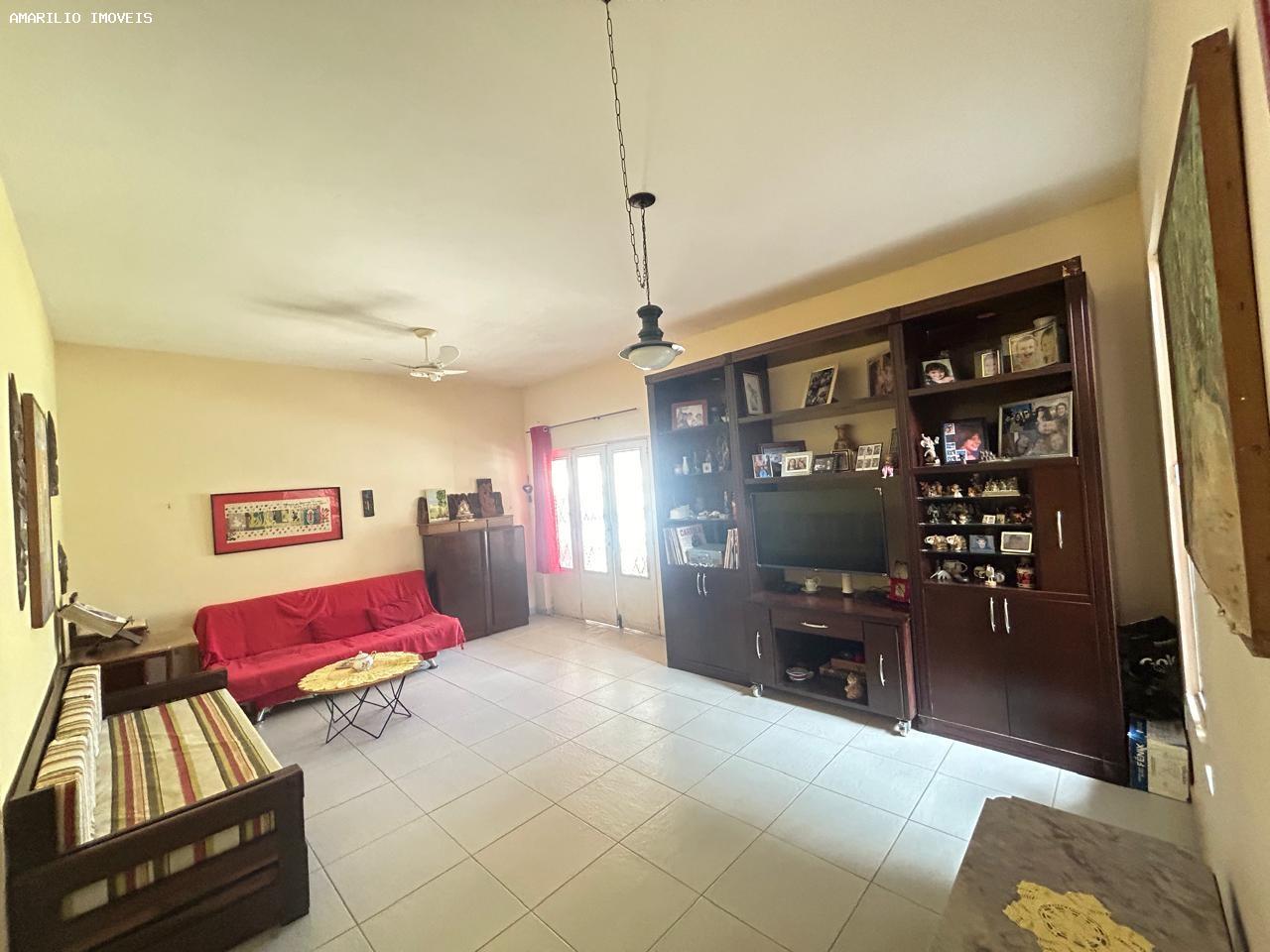 Casa, 4 quartos, 165 m² - Foto 2