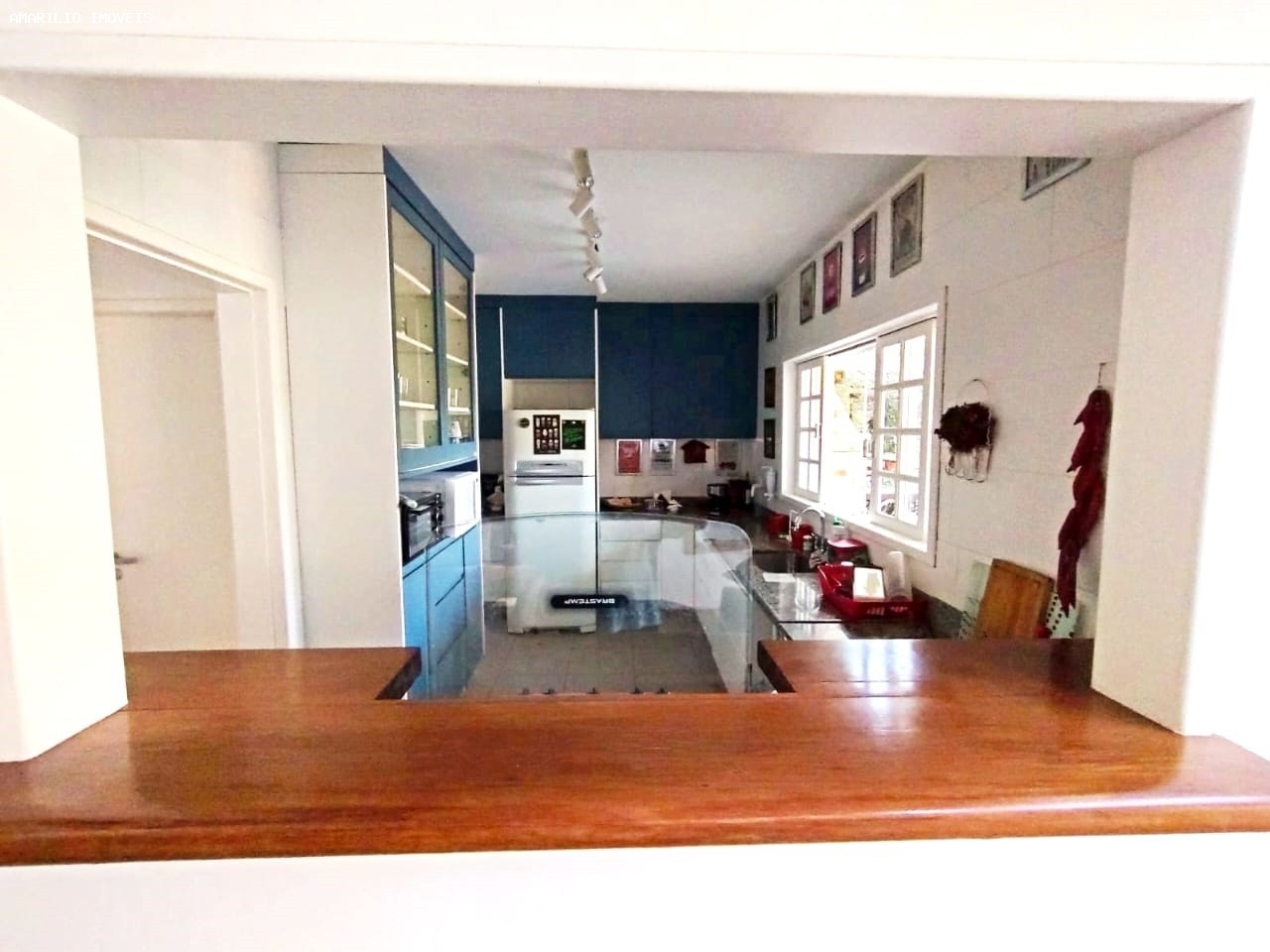 Casa à venda com 3 quartos, 300m² - Foto 28