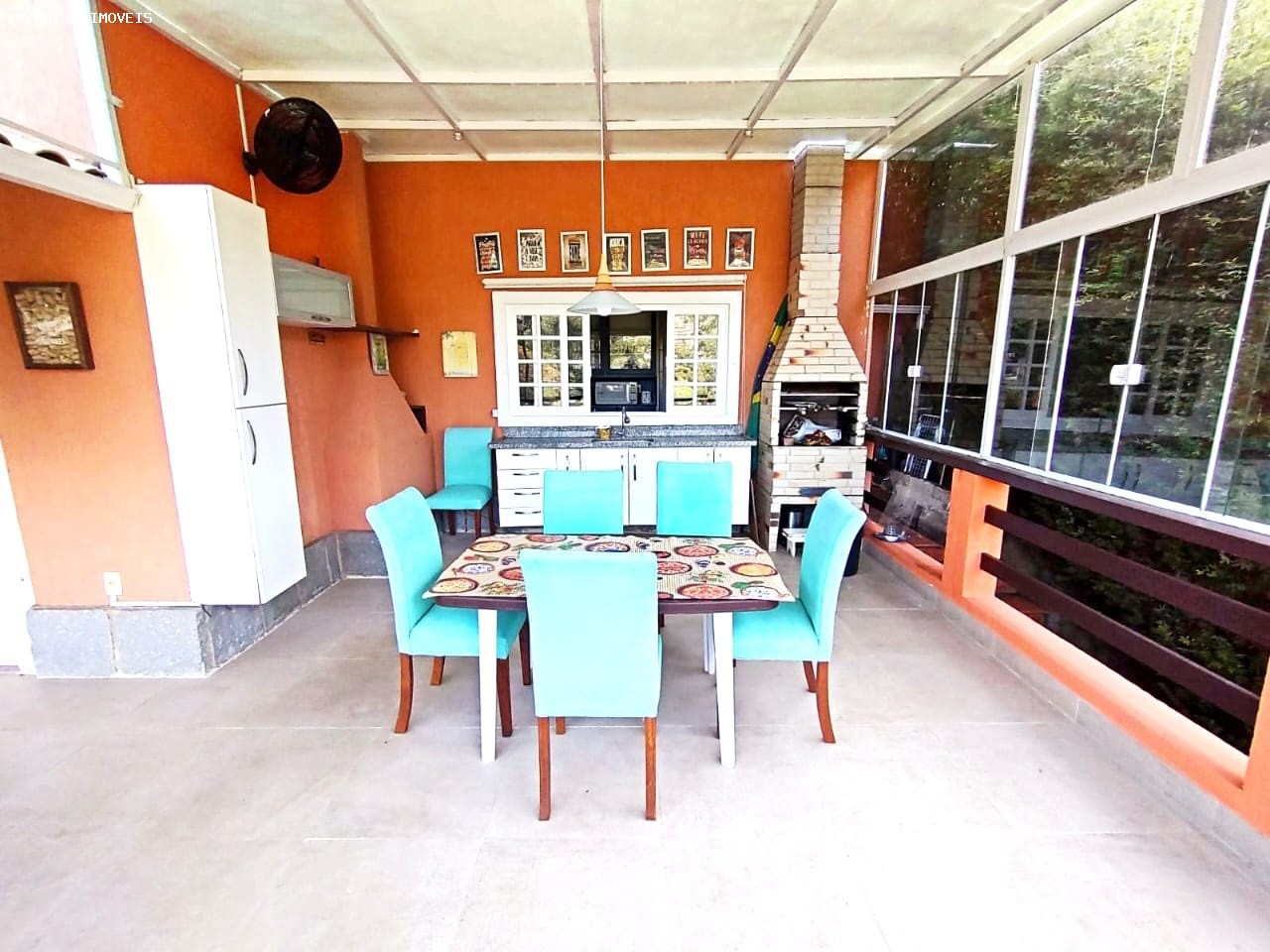 Casa à venda com 3 quartos, 300m² - Foto 35