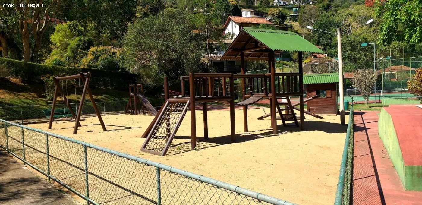Casa à venda com 3 quartos, 300m² - Foto 49