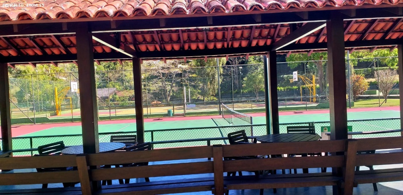 Casa à venda com 3 quartos, 300m² - Foto 51
