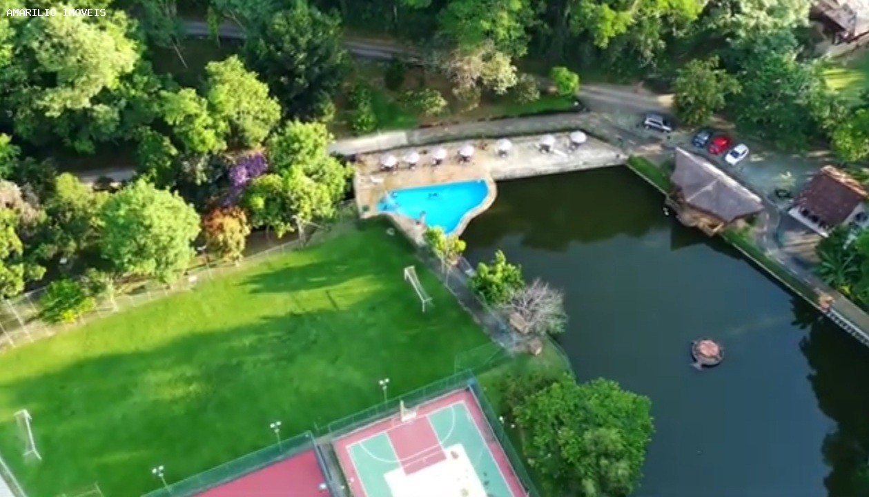 Casa à venda com 3 quartos, 300m² - Foto 53