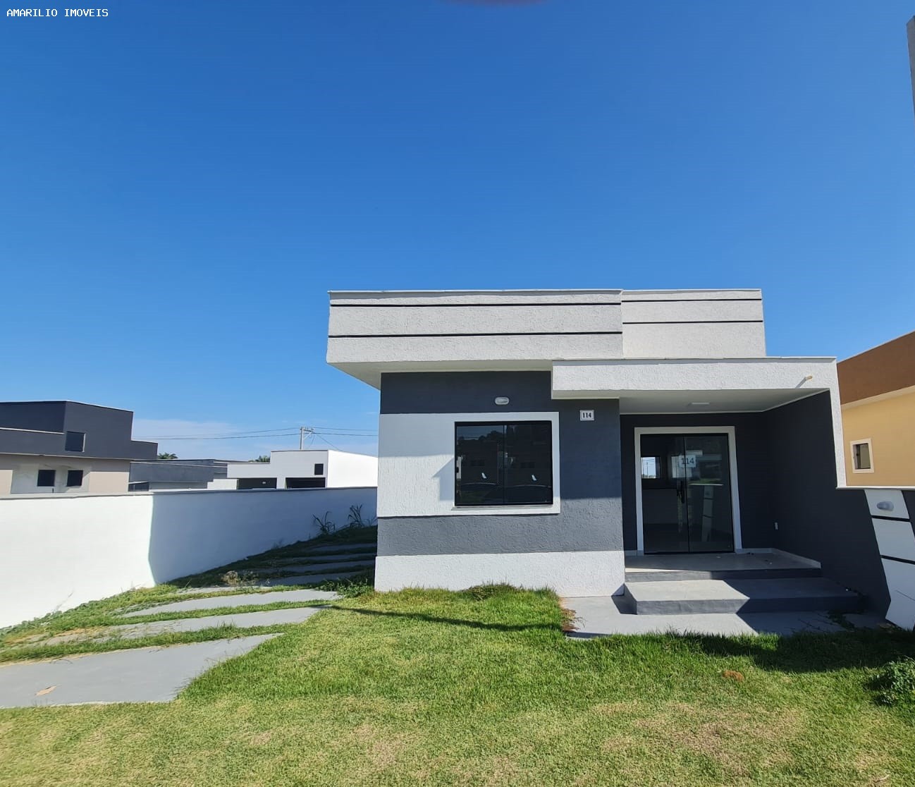 Casa à venda com 2 quartos, 67m² - Foto 1