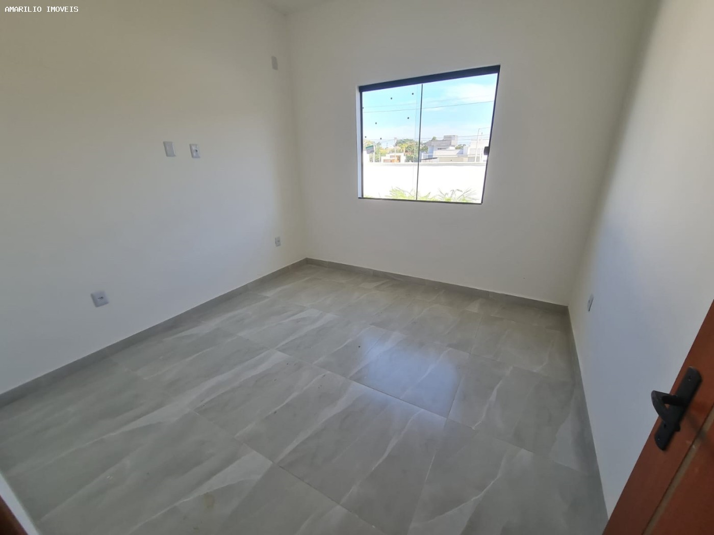 Casa à venda com 2 quartos, 67m² - Foto 5