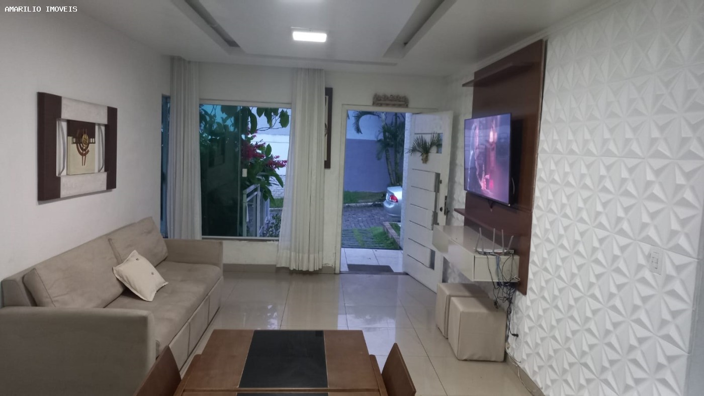 Casa, 3 quartos, 213 m² - Foto 2