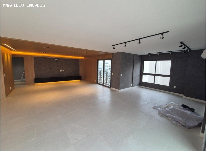 Cobertura, 4 quartos, 377 m² - Foto 2