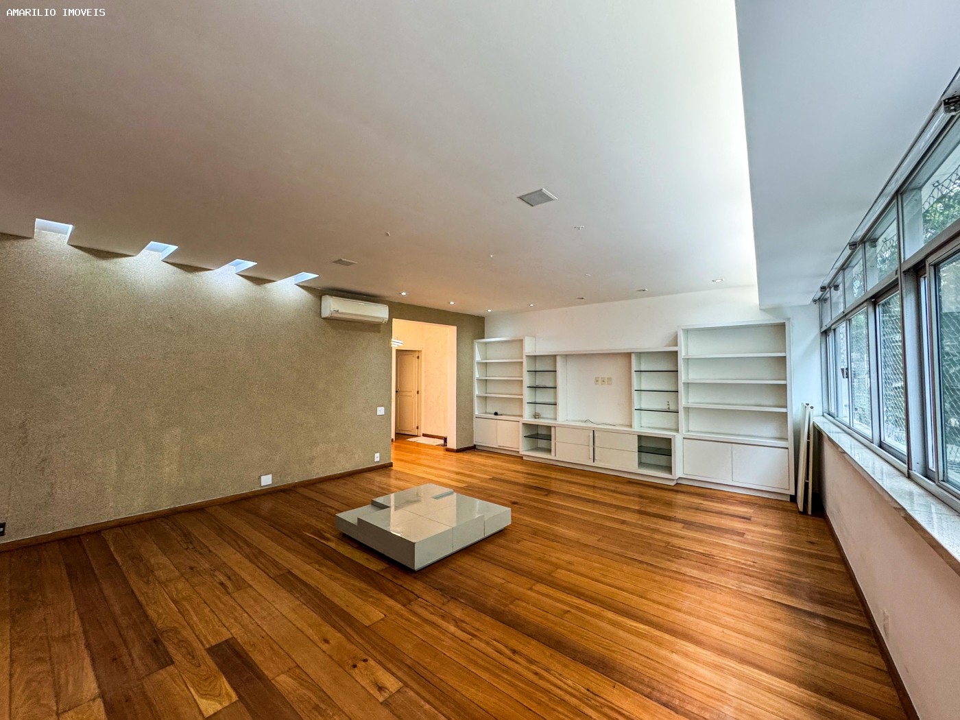 Apartamento, 4 quartos, 267 m² - Foto 2