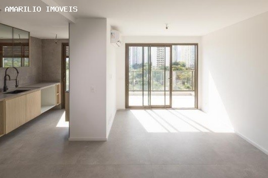 Cobertura, 3 quartos, 157 m² - Foto 2