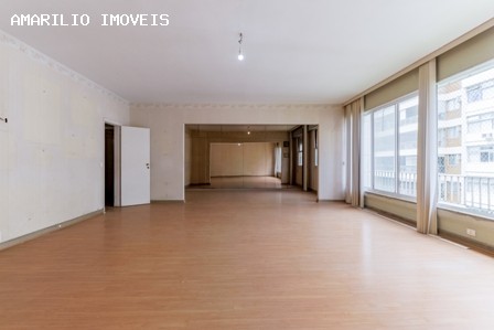 Apartamento, 3 quartos, 220 m² - Foto 1