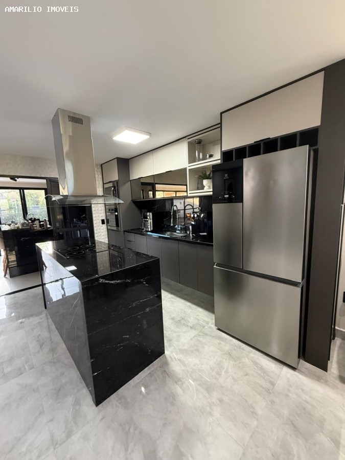 Casa, 4 quartos, 298 m² - Foto 39